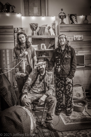 SunsingStar - Rattlesnake